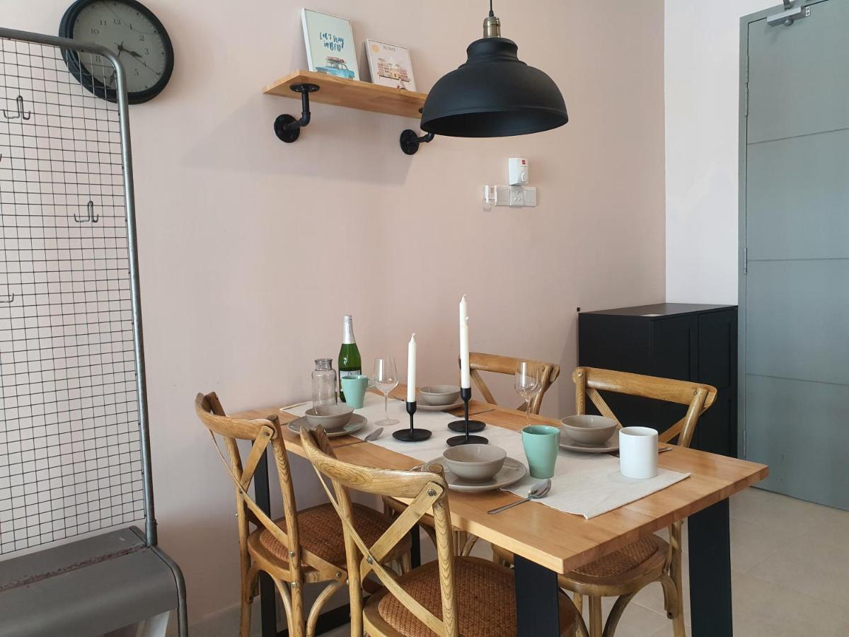 Cozy 2 Bedrooms 4 Pax Menjalara Near Desa Park City Kuala Lumpur Exterior foto
