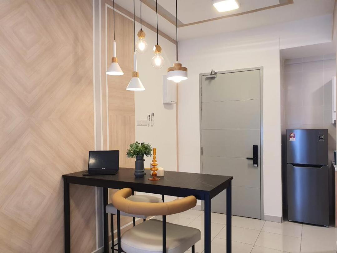 Cozy 2 Bedrooms 4 Pax Menjalara Near Desa Park City Kuala Lumpur Exterior foto