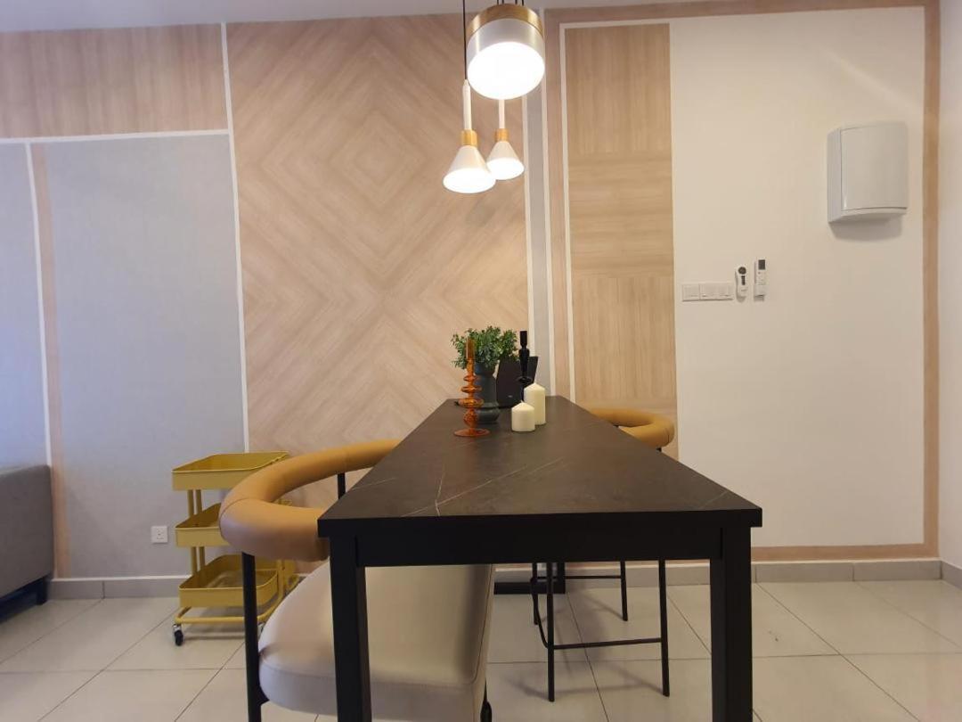 Cozy 2 Bedrooms 4 Pax Menjalara Near Desa Park City Kuala Lumpur Exterior foto